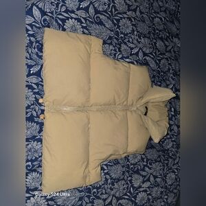 Women’s Simply Southern Cropped Puffer Vest Tan Size M/L * EUC